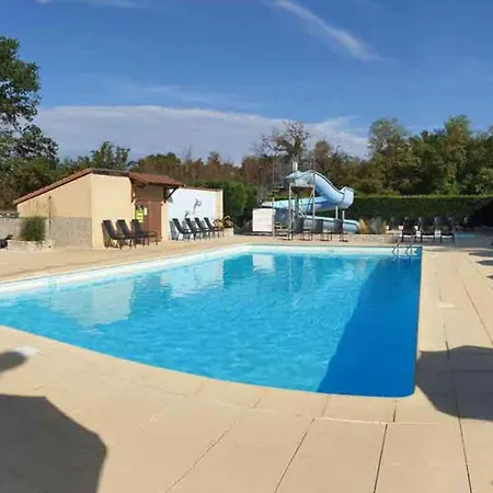 Camping Mobil Home, Animaux Ok - 5 Pers. - Api-1-52-2681 Le Breuil-sur-Couze